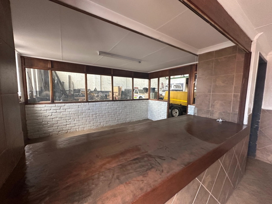 Commercial Property for Sale in Witbank Ext 8 Mpumalanga