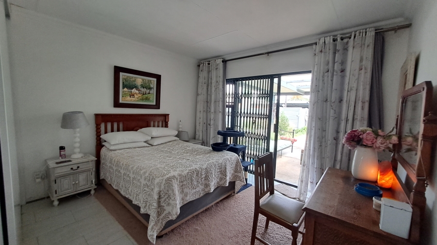 5 Bedroom Property for Sale in Leslie Mpumalanga
