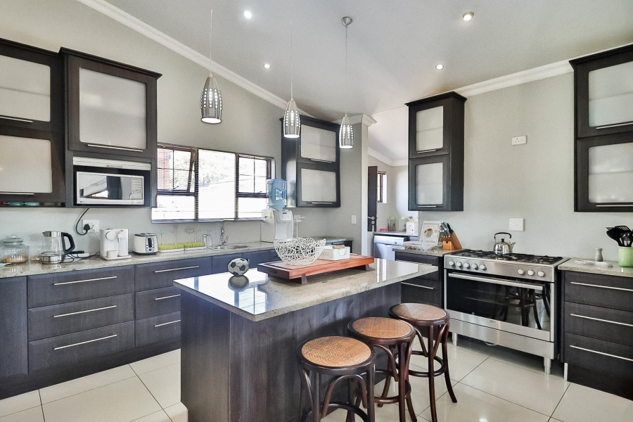 4 Bedroom Property for Sale in Sonheuwel Mpumalanga