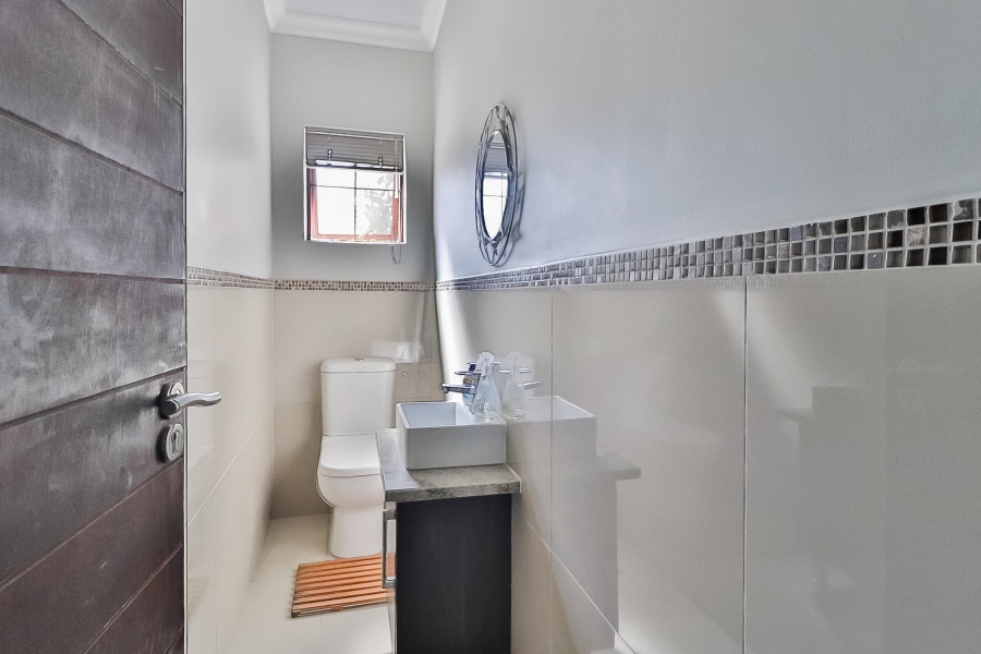 4 Bedroom Property for Sale in Sonheuwel Mpumalanga
