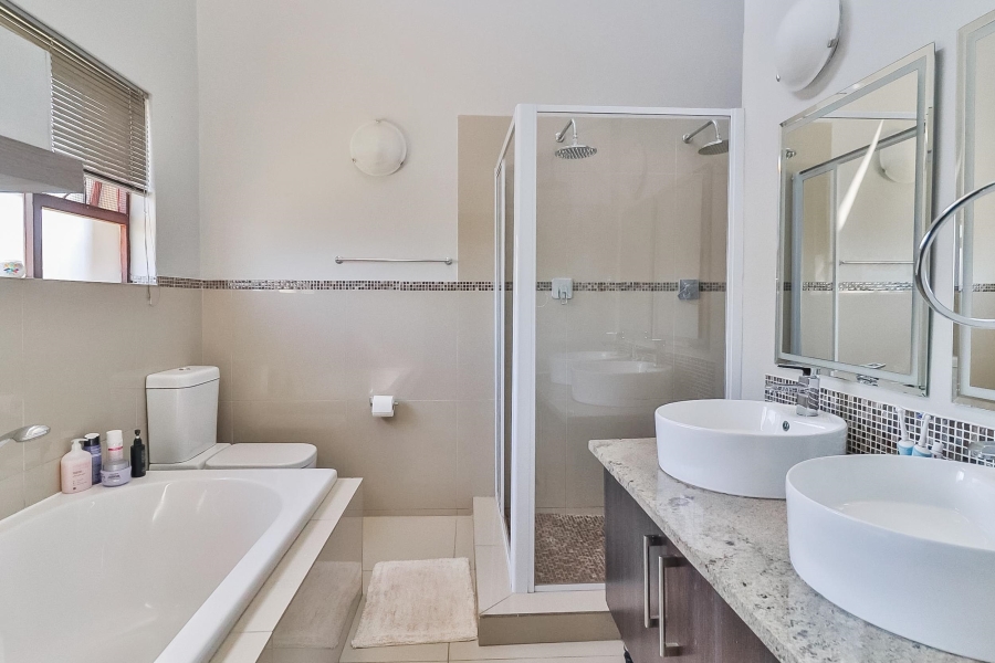 4 Bedroom Property for Sale in Sonheuwel Mpumalanga