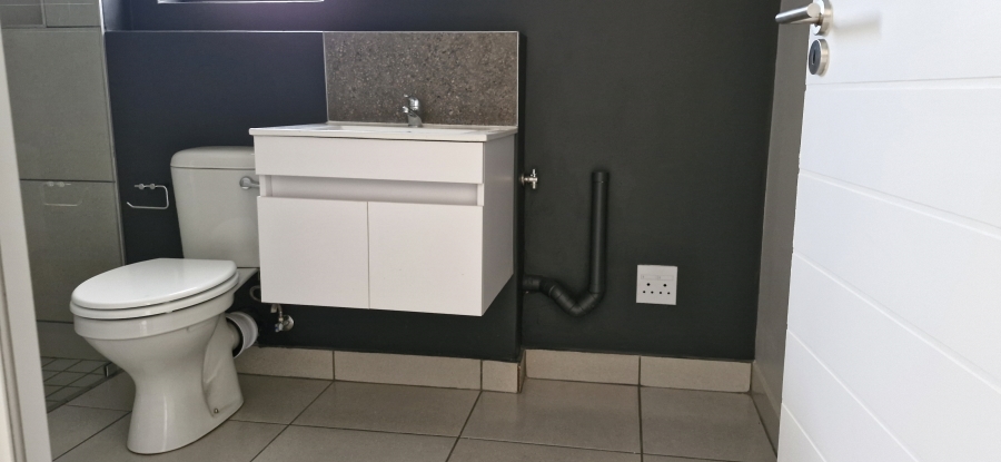 To Let 2 Bedroom Property for Rent in Riverside Industrial Park Mpumalanga