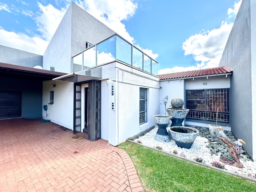 5 Bedroom Property for Sale in Evander Mpumalanga
