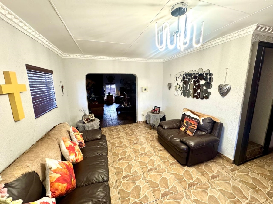 5 Bedroom Property for Sale in Evander Mpumalanga