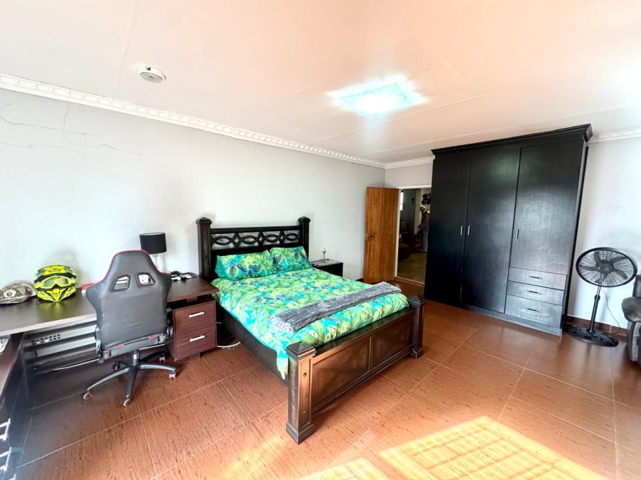 5 Bedroom Property for Sale in Evander Mpumalanga