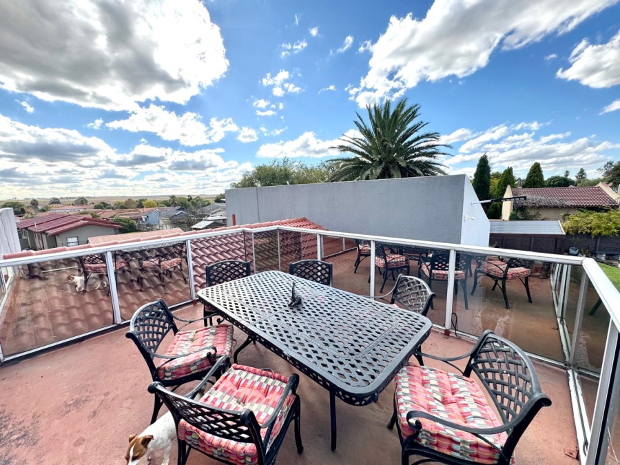 5 Bedroom Property for Sale in Evander Mpumalanga