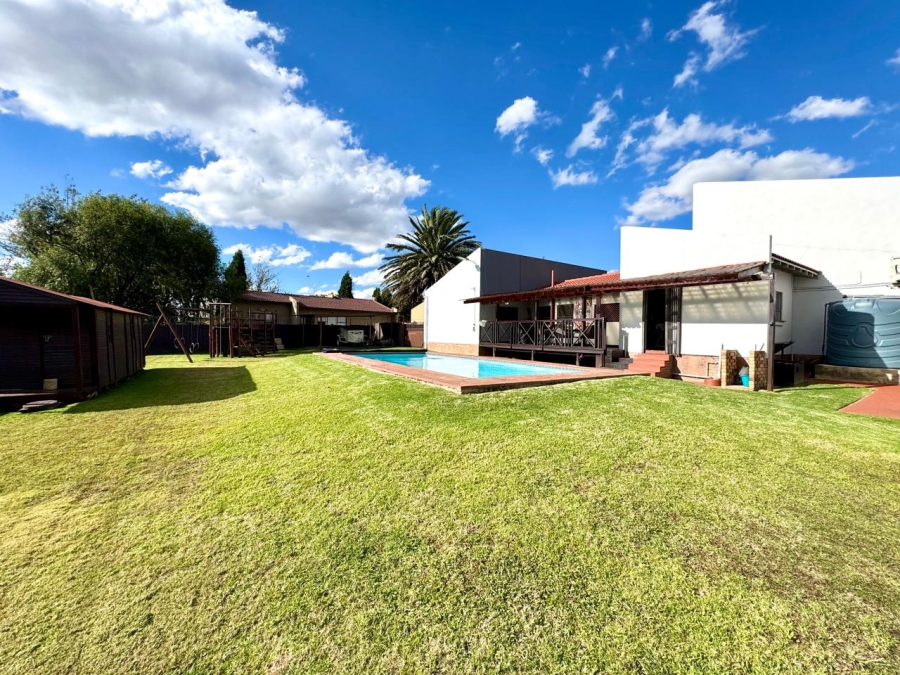 5 Bedroom Property for Sale in Evander Mpumalanga