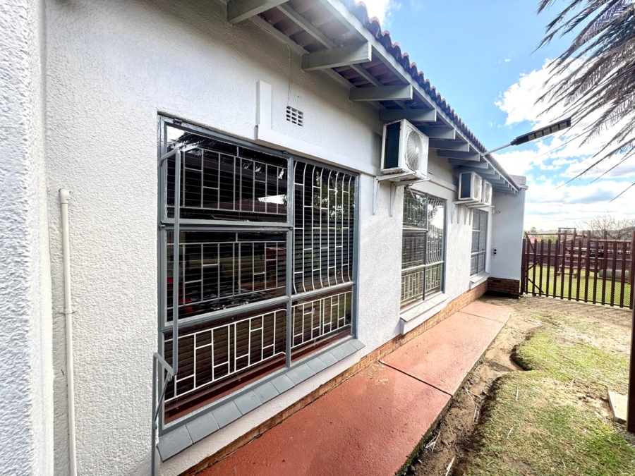 5 Bedroom Property for Sale in Evander Mpumalanga