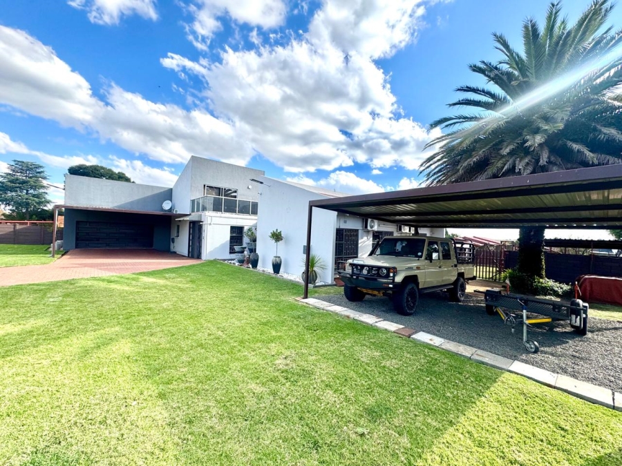 5 Bedroom Property for Sale in Evander Mpumalanga