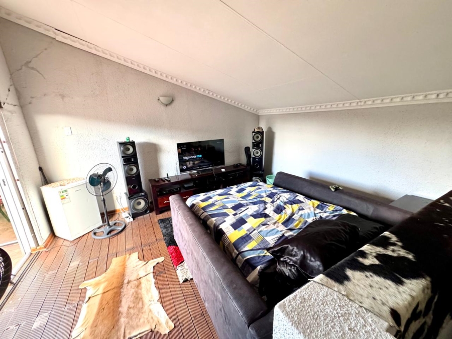 5 Bedroom Property for Sale in Evander Mpumalanga