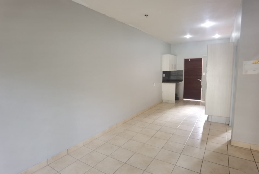 2 Bedroom Property for Sale in Nelspruit Mpumalanga
