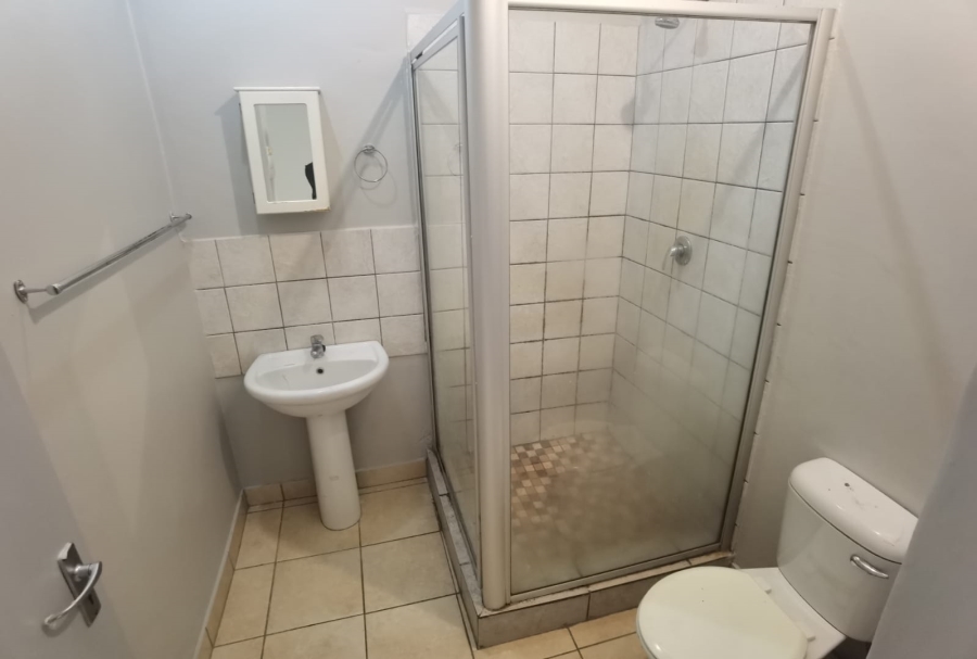 2 Bedroom Property for Sale in Nelspruit Mpumalanga
