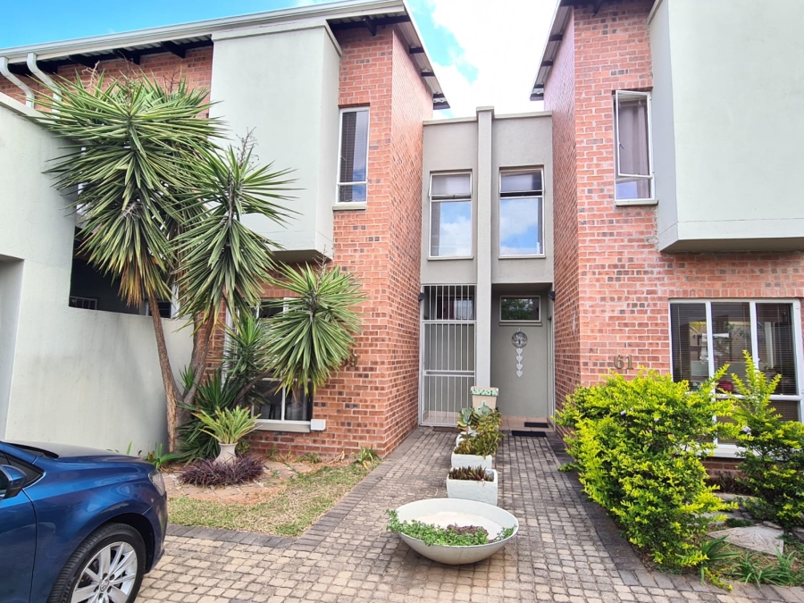 To Let 2 Bedroom Property for Rent in Nelspruit Ext 29 Mpumalanga