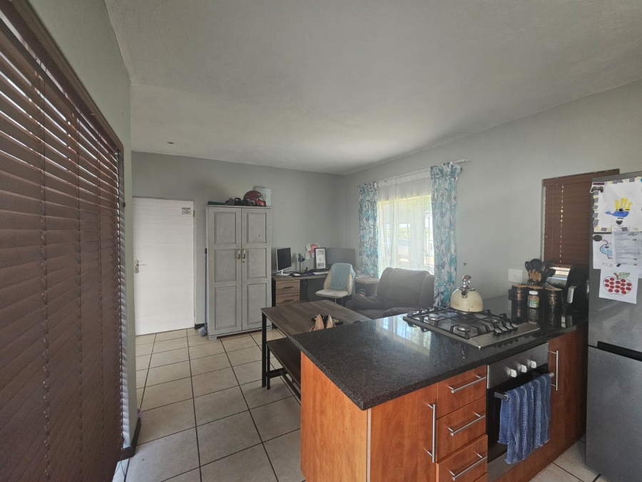 To Let 2 Bedroom Property for Rent in Nelspruit Ext 29 Mpumalanga