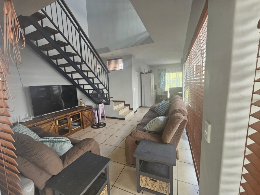 To Let 2 Bedroom Property for Rent in Nelspruit Ext 29 Mpumalanga