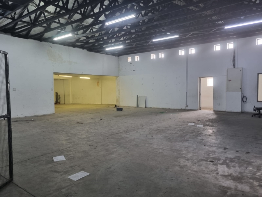 To Let Commercial Property for Rent in Nelspruit Ext 29 Mpumalanga