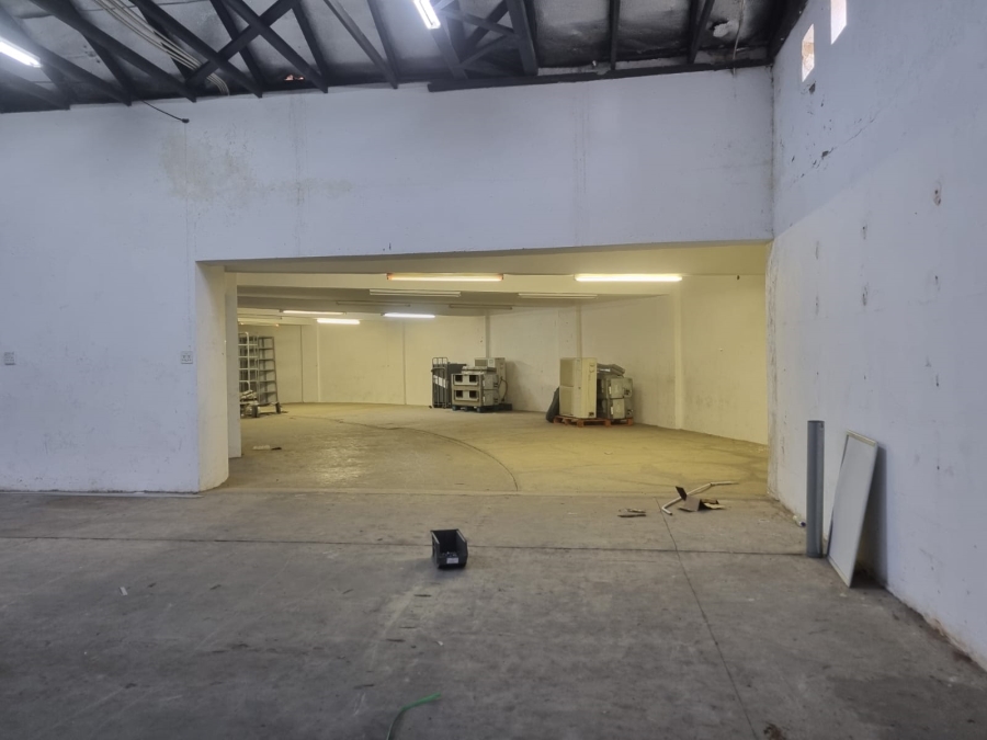 To Let Commercial Property for Rent in Nelspruit Ext 29 Mpumalanga