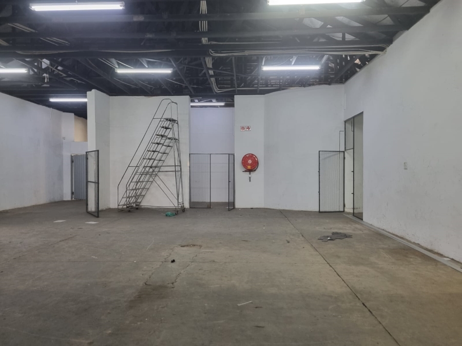 To Let Commercial Property for Rent in Nelspruit Ext 29 Mpumalanga