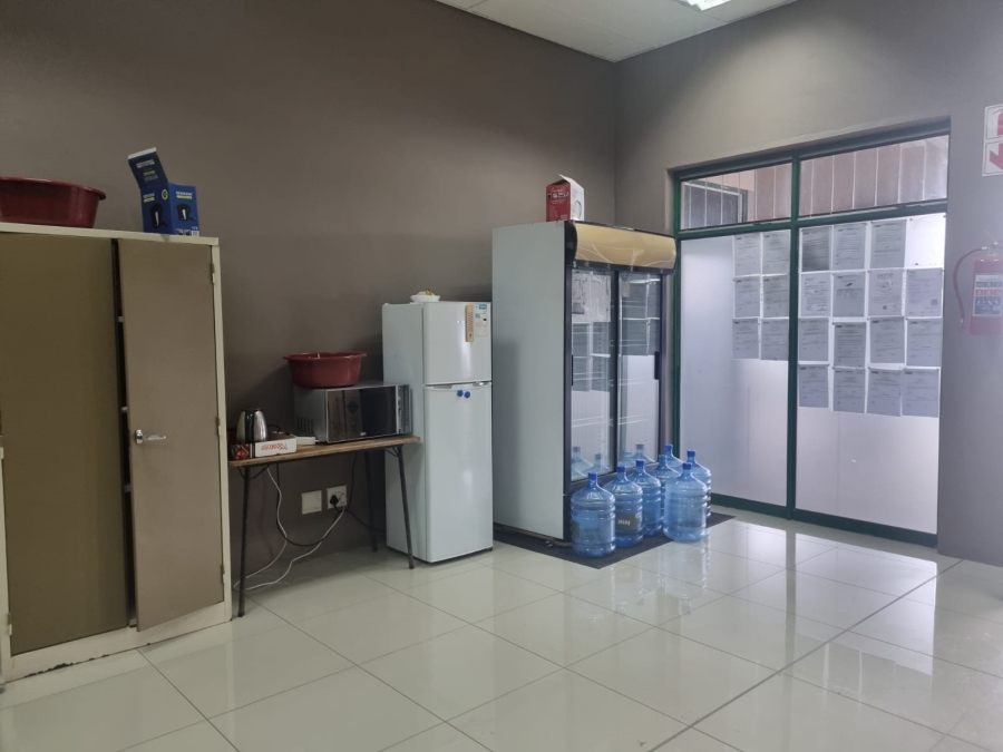 To Let Commercial Property for Rent in Nelspruit Ext 29 Mpumalanga