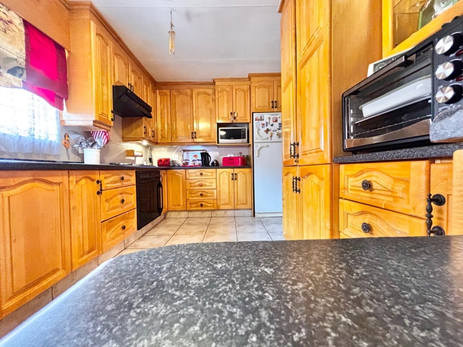 4 Bedroom Property for Sale in Secunda Mpumalanga
