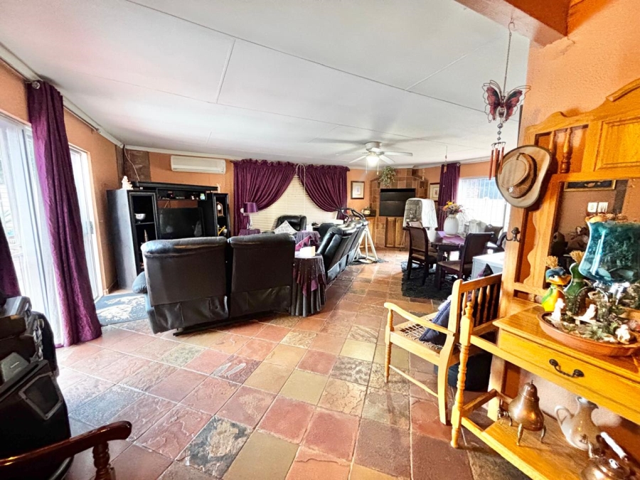 4 Bedroom Property for Sale in Secunda Mpumalanga