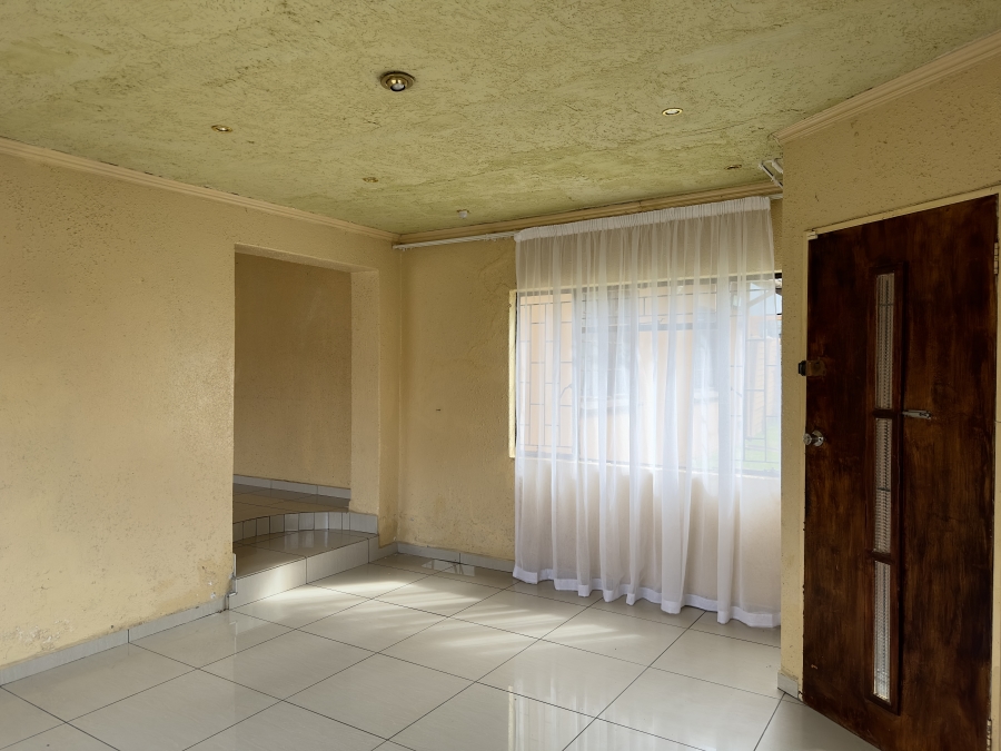 To Let 3 Bedroom Property for Rent in Evander Mpumalanga