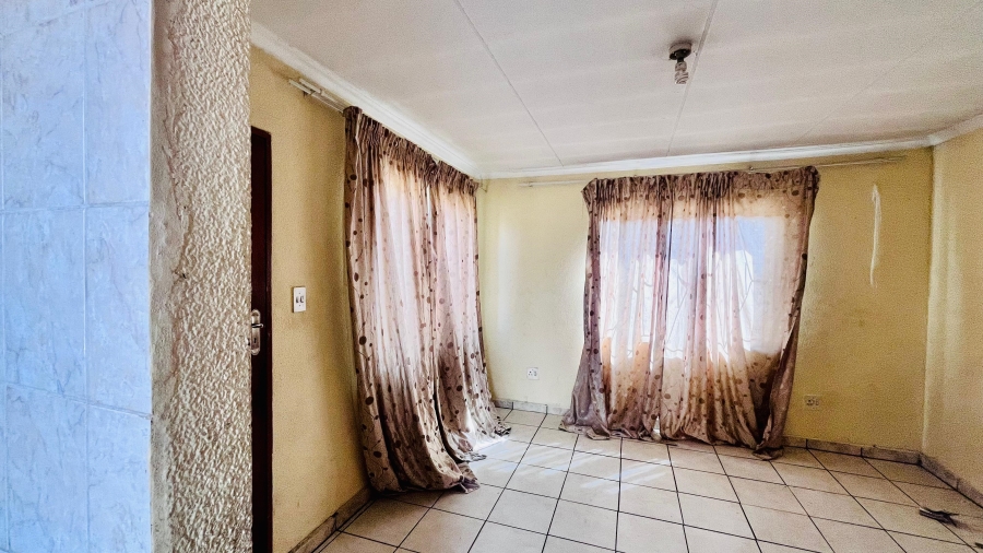 3 Bedroom Property for Sale in Embalenhle Mpumalanga