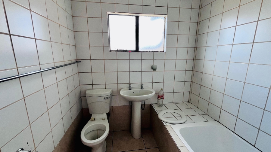 3 Bedroom Property for Sale in Embalenhle Mpumalanga