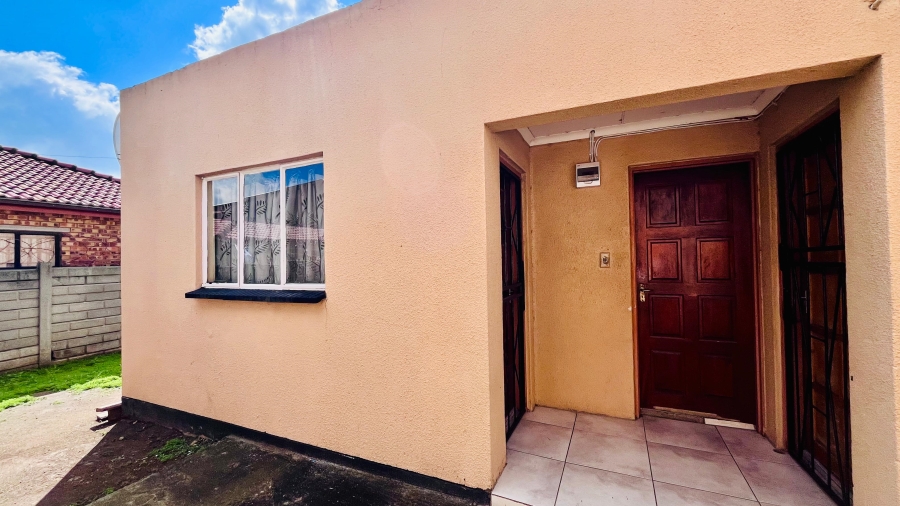 3 Bedroom Property for Sale in Embalenhle Mpumalanga