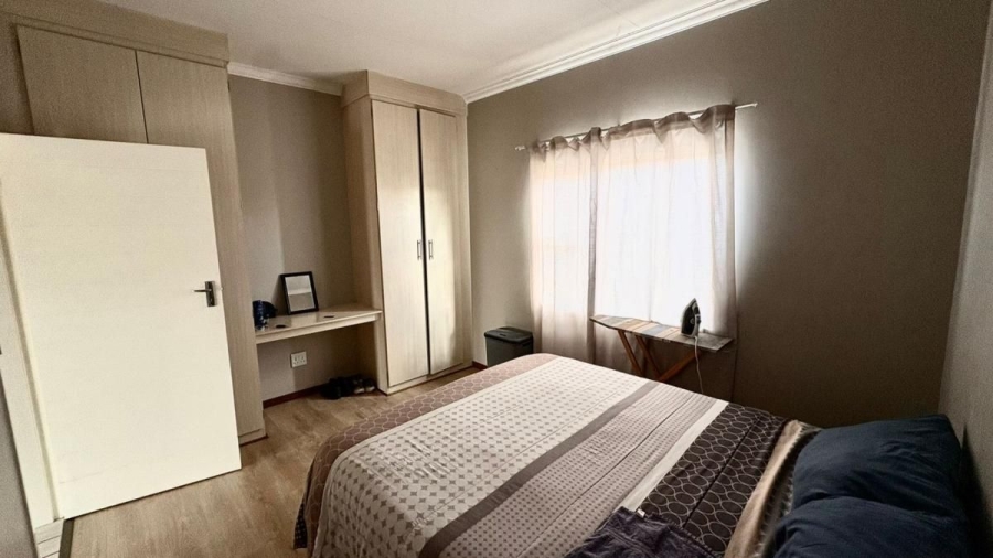 1 Bedroom Property for Sale in Terra Nova Mpumalanga