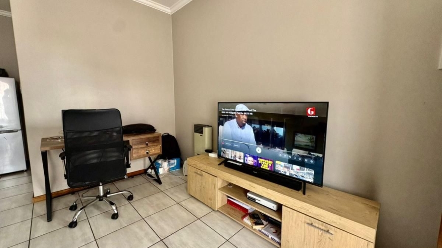 1 Bedroom Property for Sale in Terra Nova Mpumalanga