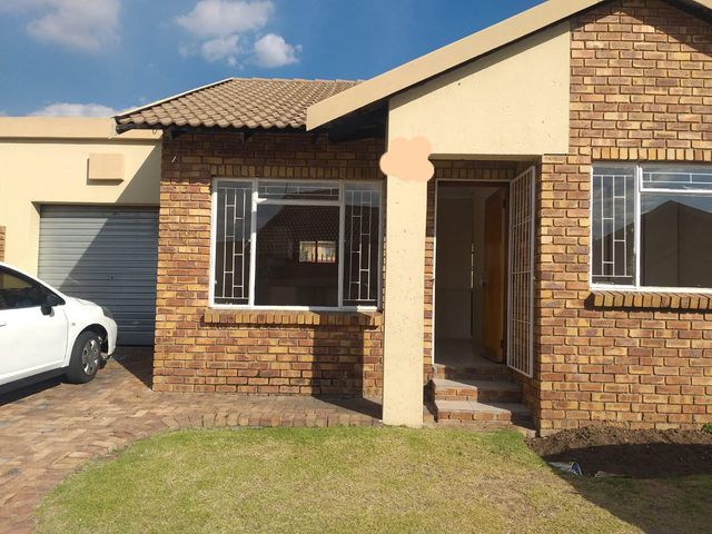 2 Bedroom Property for Sale in Secunda Mpumalanga