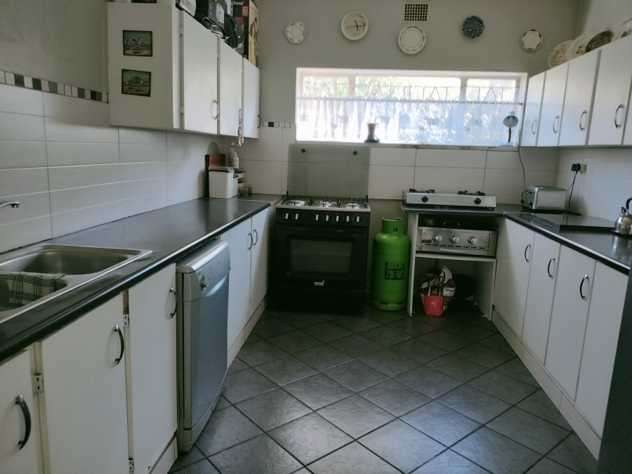 4 Bedroom Property for Sale in Witbank Ext 9 Mpumalanga
