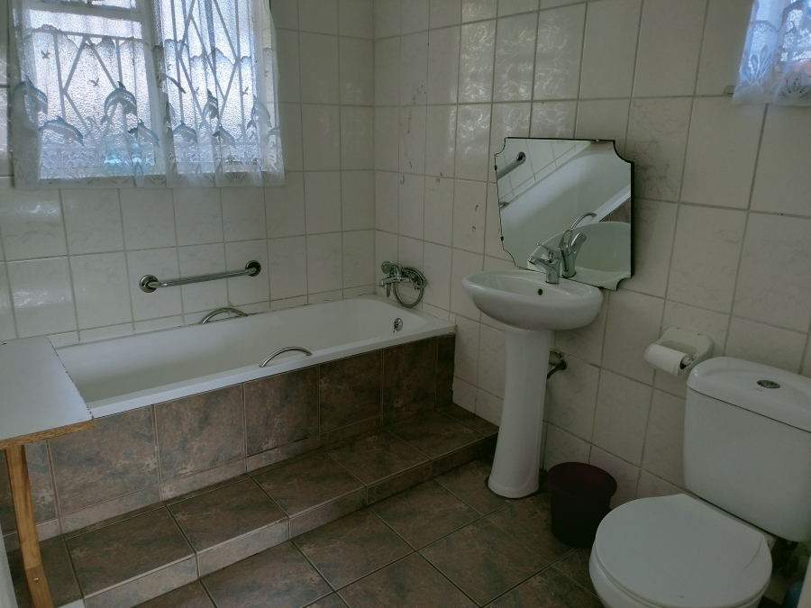 4 Bedroom Property for Sale in Witbank Ext 9 Mpumalanga
