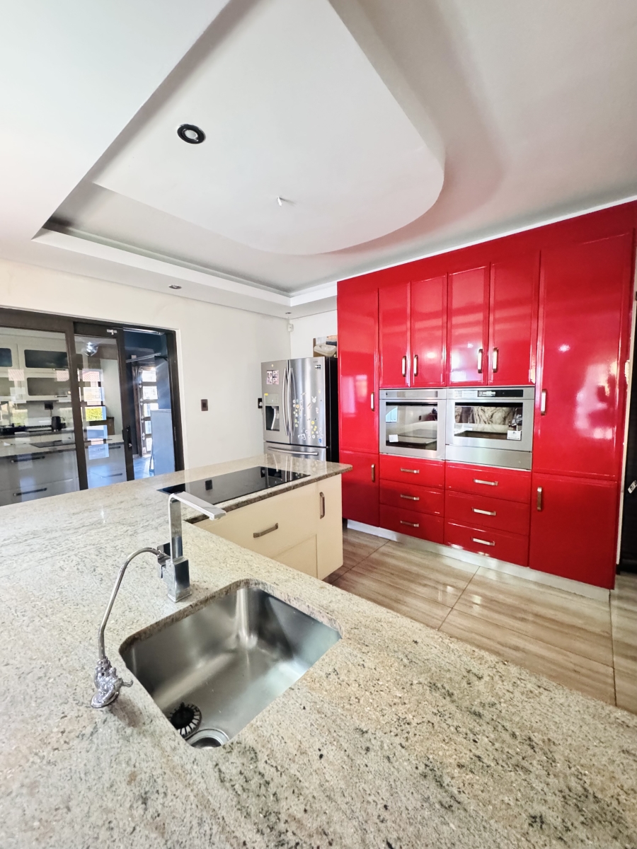 5 Bedroom Property for Sale in Aerorand Mpumalanga