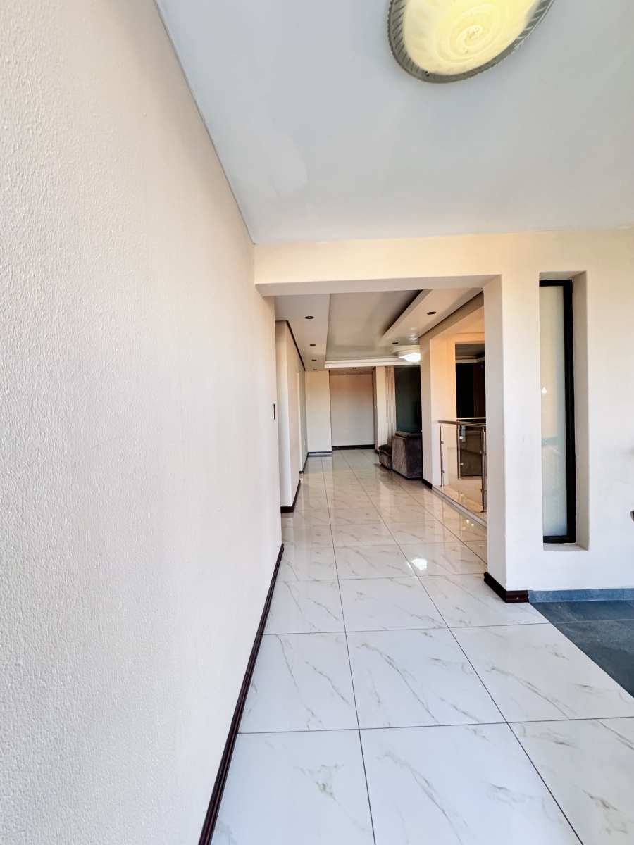 5 Bedroom Property for Sale in Aerorand Mpumalanga