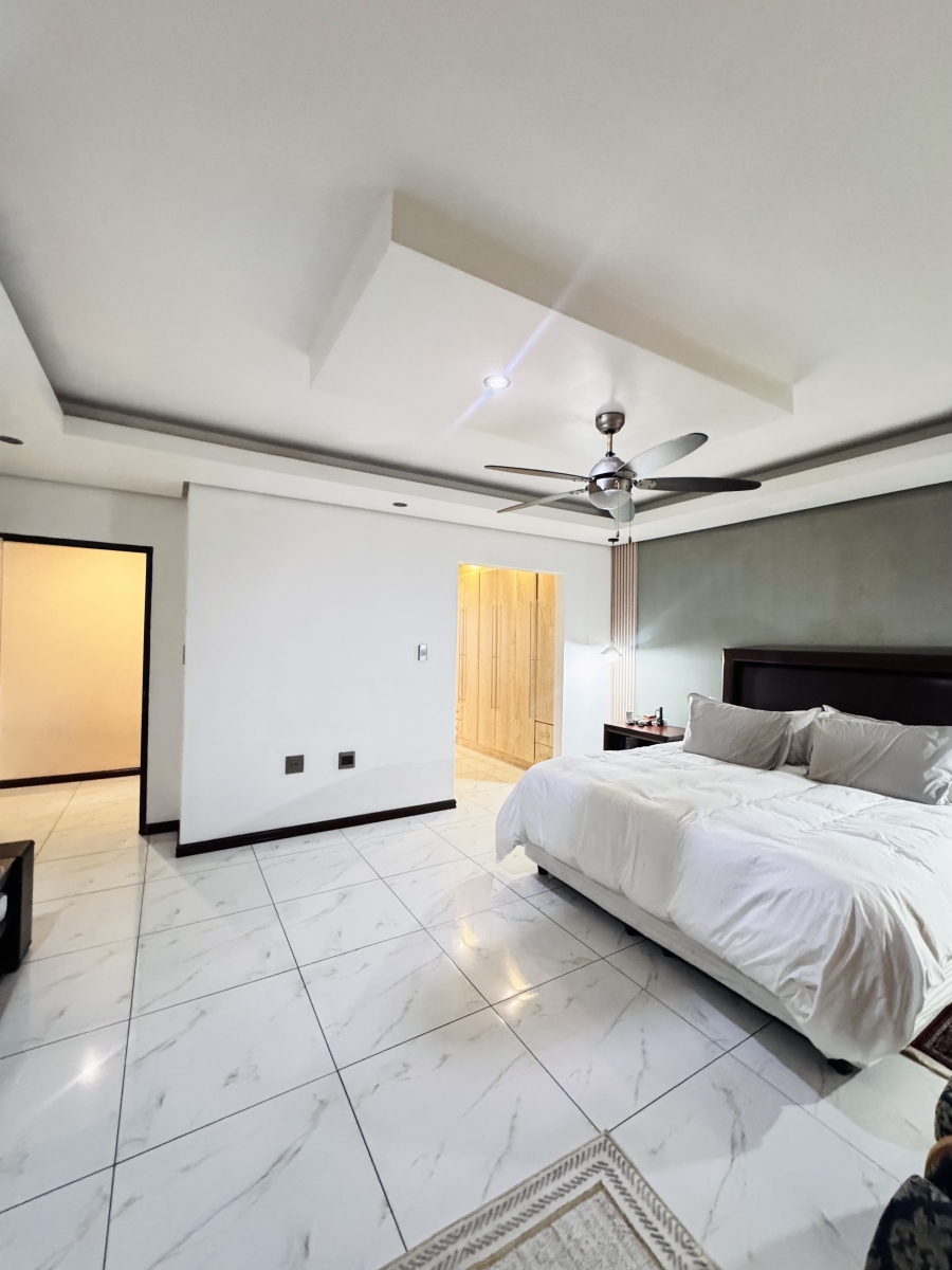 5 Bedroom Property for Sale in Aerorand Mpumalanga