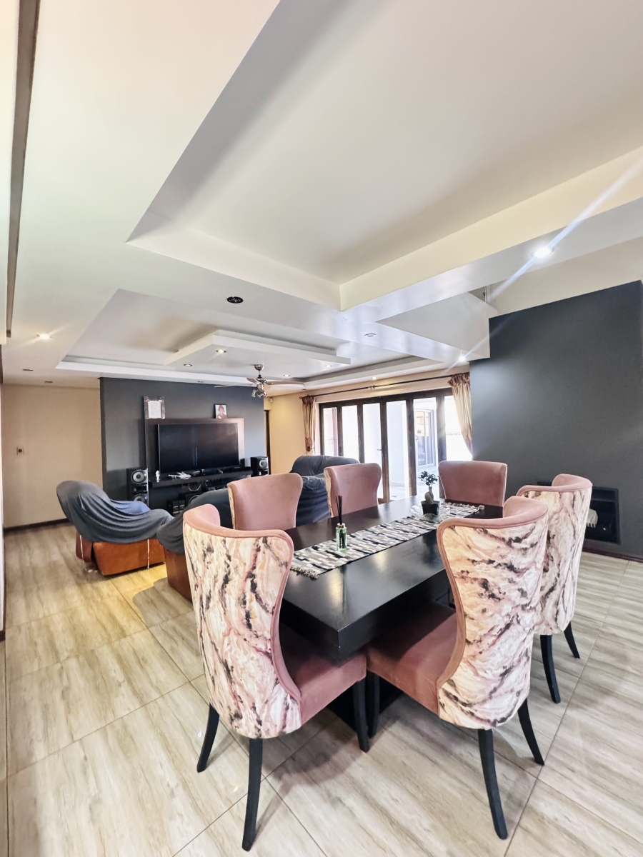 5 Bedroom Property for Sale in Aerorand Mpumalanga