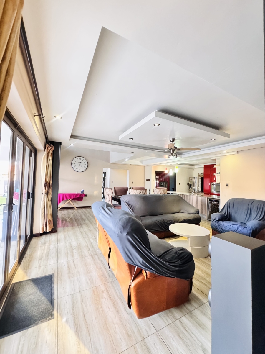 5 Bedroom Property for Sale in Aerorand Mpumalanga