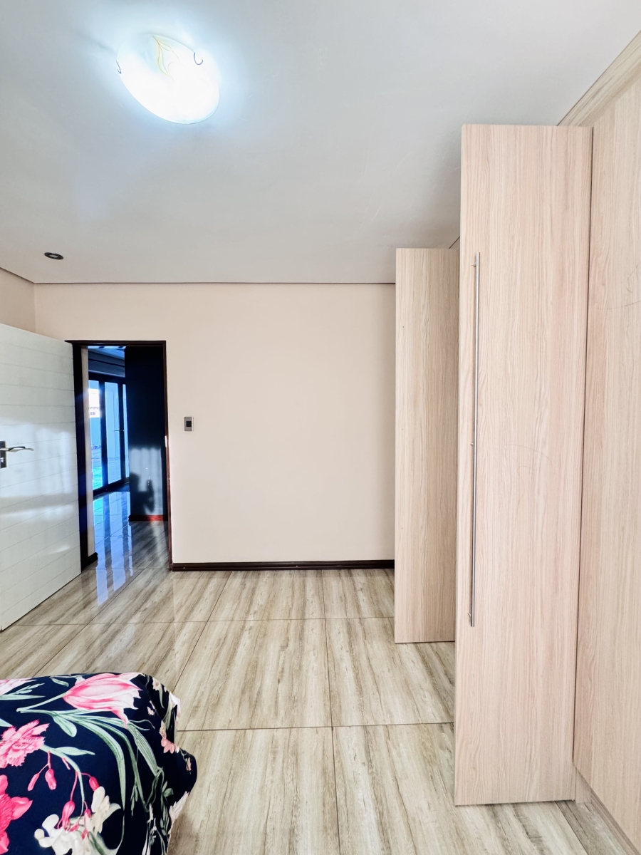 5 Bedroom Property for Sale in Aerorand Mpumalanga