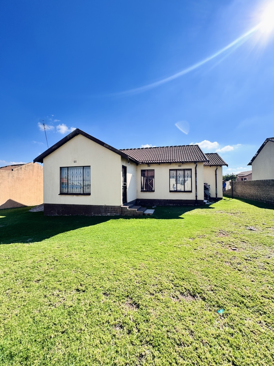 3 Bedroom Property for Sale in Tasbet Park Ext 1 Mpumalanga
