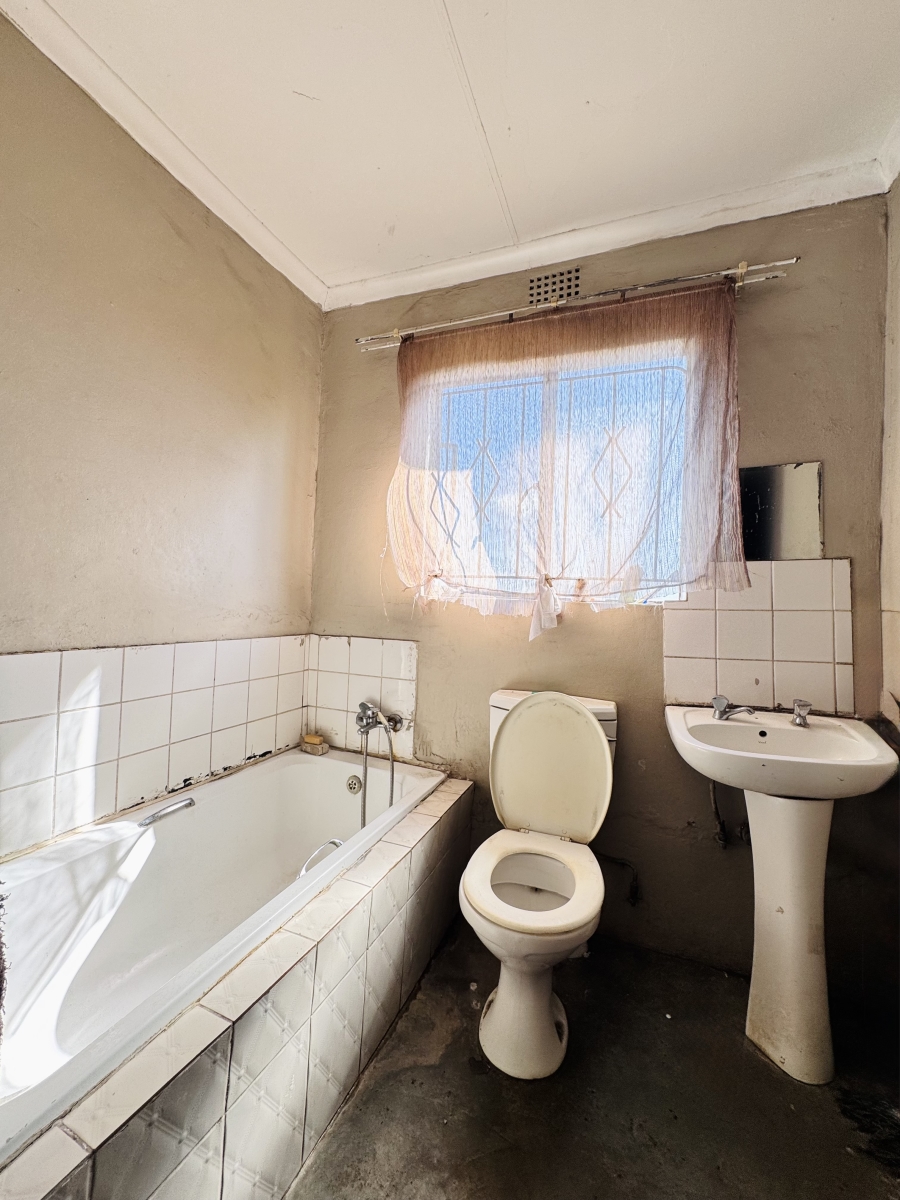 3 Bedroom Property for Sale in Tasbet Park Ext 1 Mpumalanga