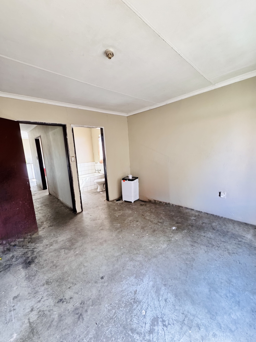 3 Bedroom Property for Sale in Tasbet Park Ext 1 Mpumalanga