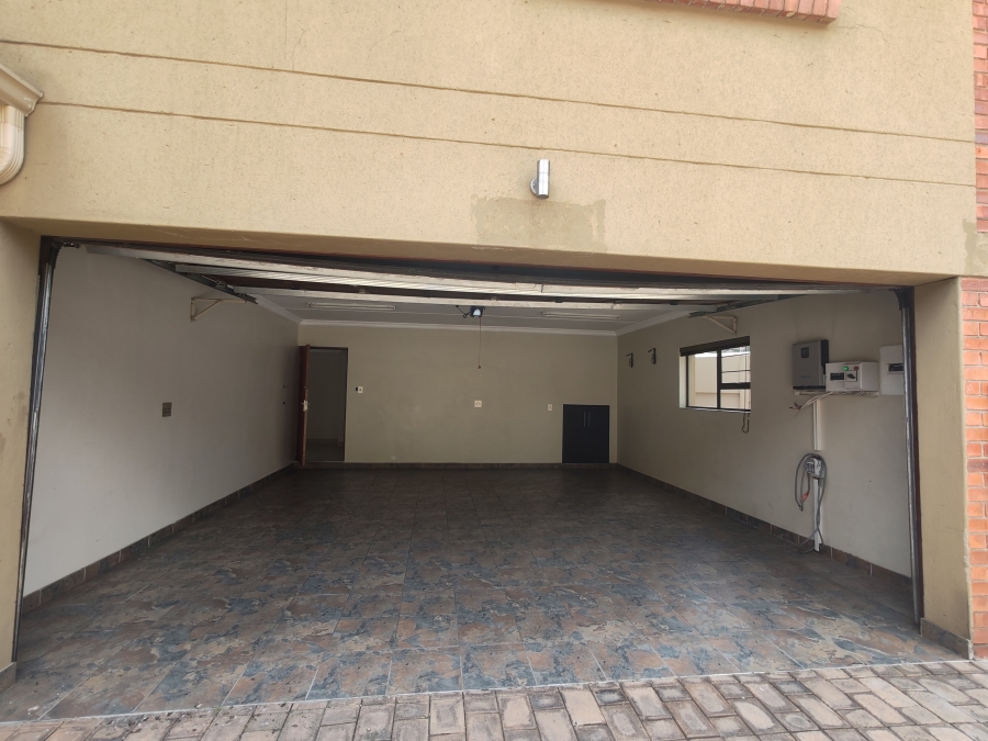4 Bedroom Property for Sale in Secunda Mpumalanga