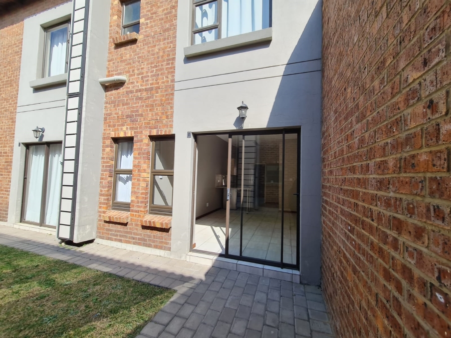 1 Bedroom Property for Sale in Terra Nova Mpumalanga