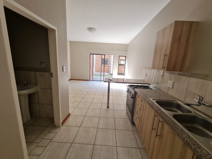 1 Bedroom Property for Sale in Terra Nova Mpumalanga