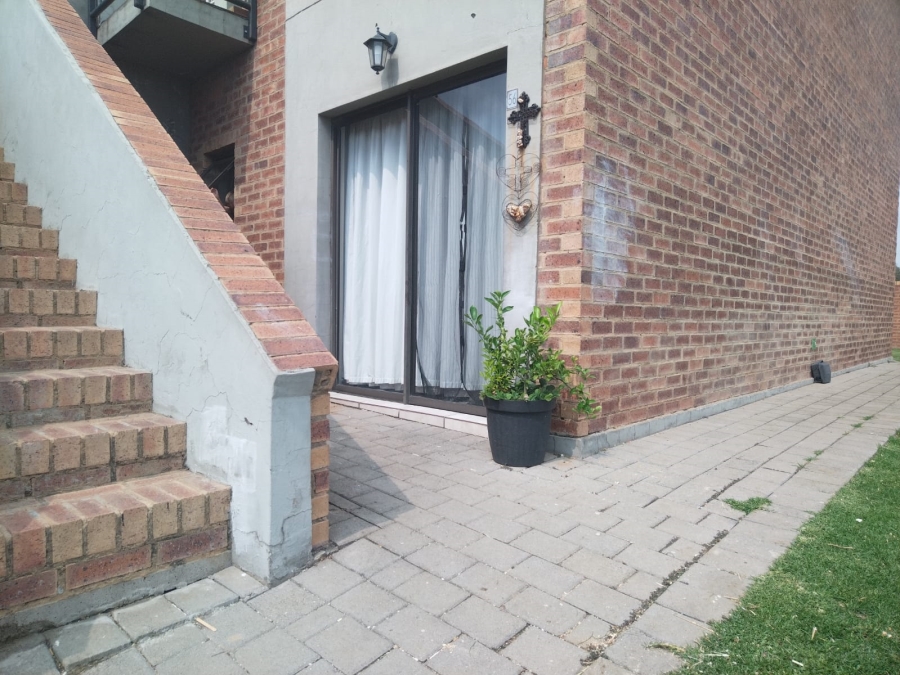 1 Bedroom Property for Sale in Terra Nova Mpumalanga