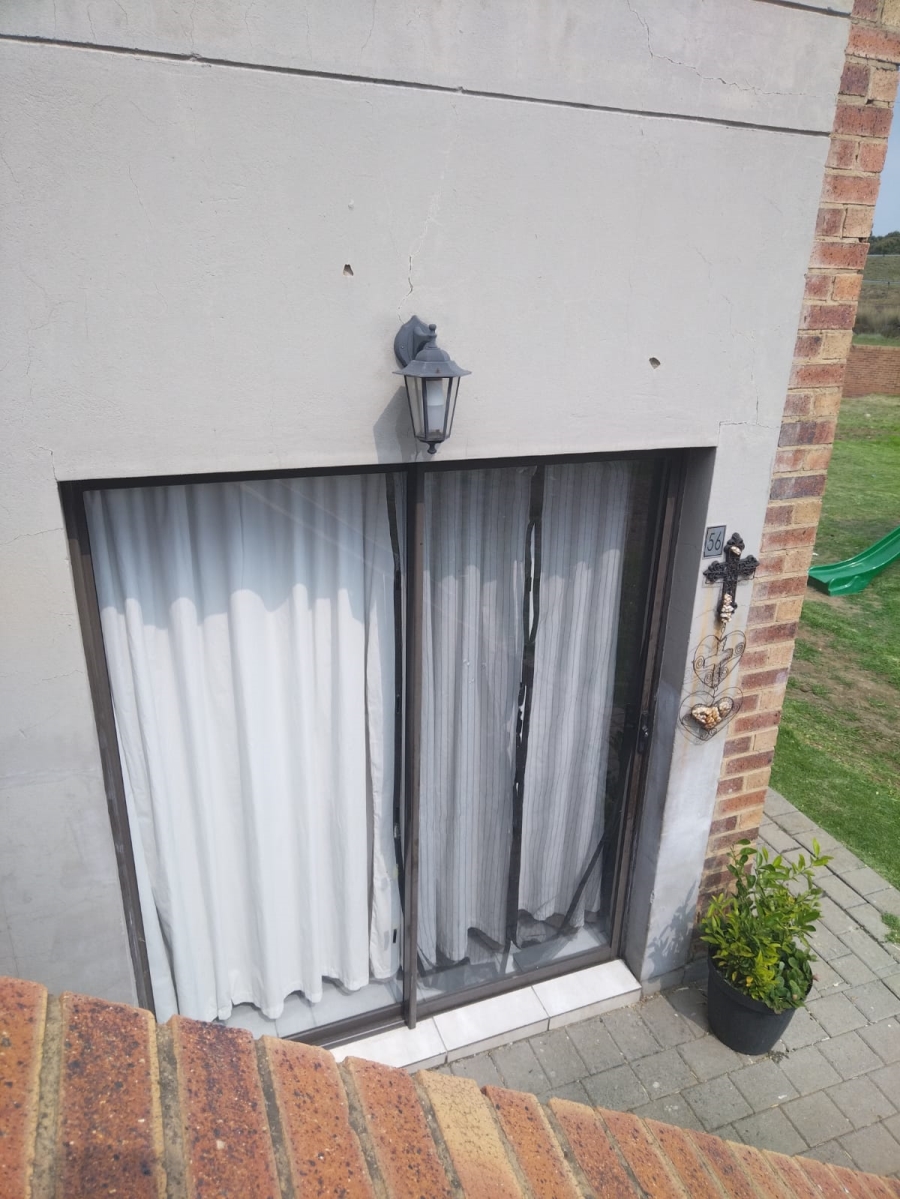 1 Bedroom Property for Sale in Terra Nova Mpumalanga