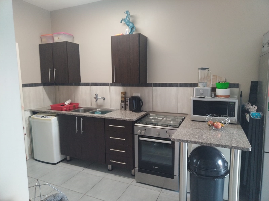 1 Bedroom Property for Sale in Terra Nova Mpumalanga