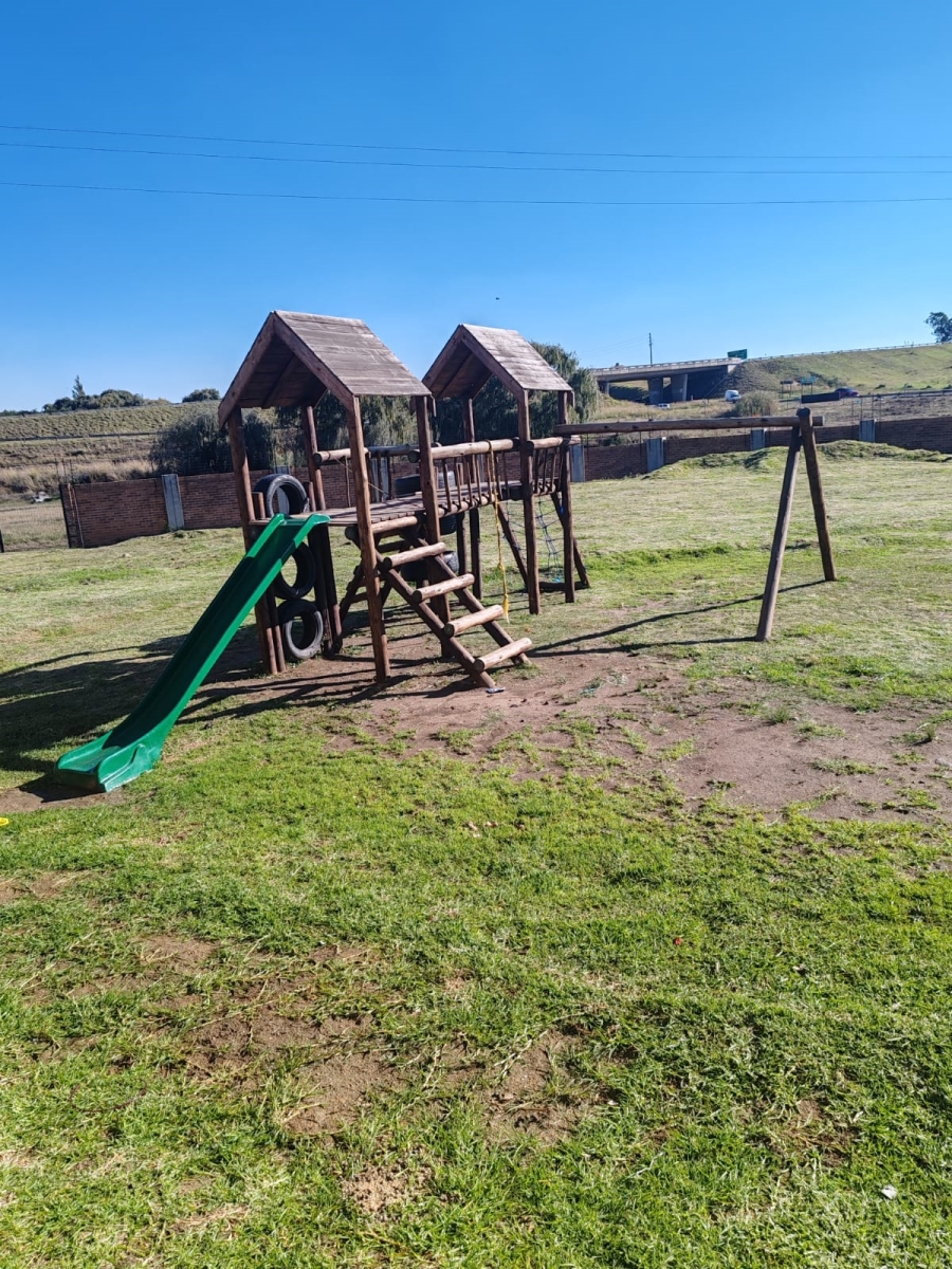 1 Bedroom Property for Sale in Terra Nova Mpumalanga